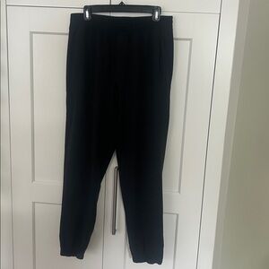 lululemon light weight men’s pace breaker pant
